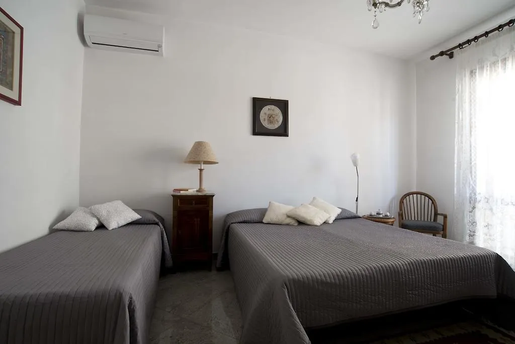 Relais Chiesa Madre - Rooms And Apartments Misterbianco